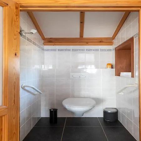 Holiday home Near Marina With Pool, Cleaning Included Nieuwpoort