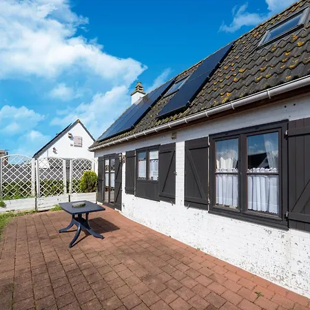 Near Marina With Pool, Cleaning Included Nieuwpoort